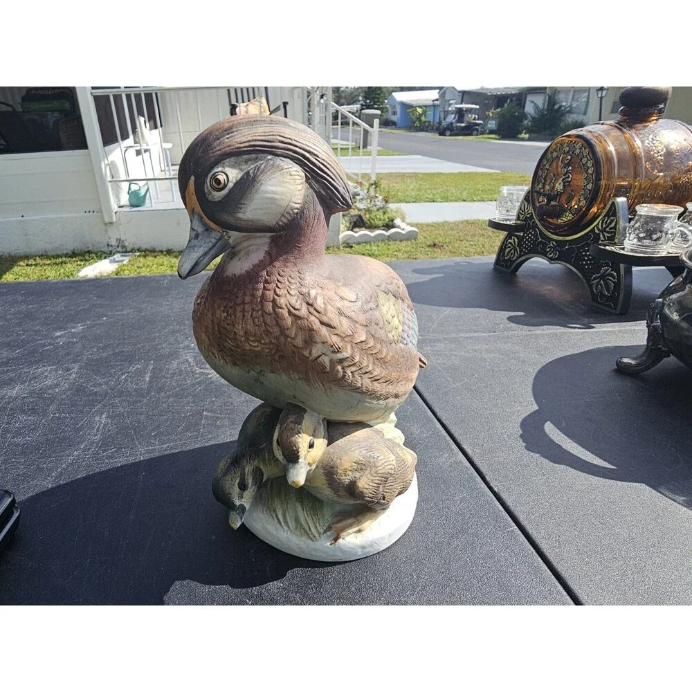Andrea by Sadek vtg Wood Duck figurine Japan 7.5 in Female w/chicks #6996